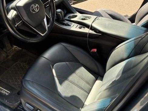 Used 2019 Toyota Avalon XLE w/ Moonroof Package FWD image 6