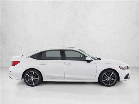 Certified 2024 Honda Civic Touring image 8