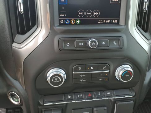 New 2026 GMC Sierra 2500 Pro w/ Convenience Package RWD image 14