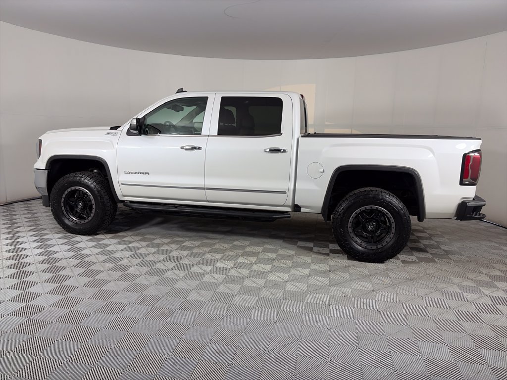 Used 2018 GMC Sierra 1500 SLT AWD/4WD image 4