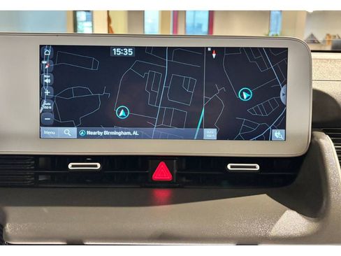 Used 2024 Hyundai Ioniq 5 SE image 30