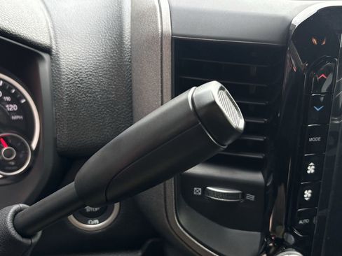New 2026 RAM 2500 Tradesman AWD/4WD image 16