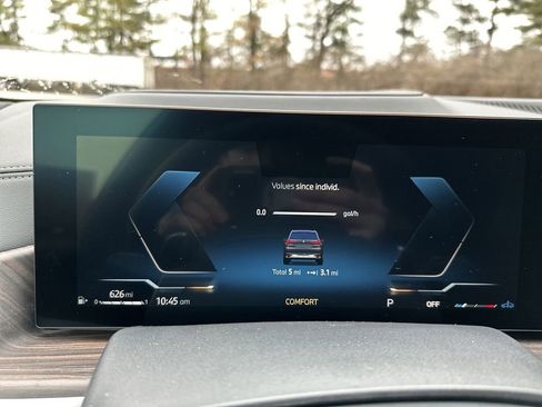 Used 2024 BMW X5 xDrive40i w/ Premium Package image 36