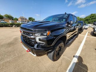 Used 2023 Chevrolet Silverado 1500 ZR2 w/ Technology Package AWD/4WD video 3
