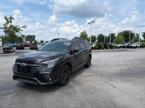 Certified 2025 Subaru Ascent Onyx Edition AWD/4WD image 7