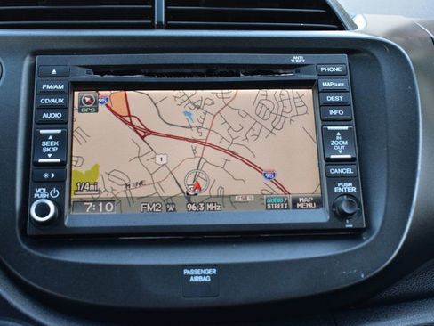 Used 2013 Honda Fit Sport image 30