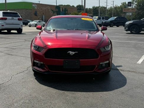 Used 2016 Ford Mustang Coupe RWD image 2