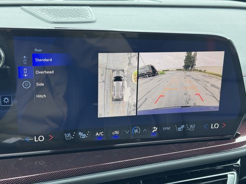 New 2026 Chevrolet Traverse RS w/ LPO, Floor Liner Package AWD/4WD image 28