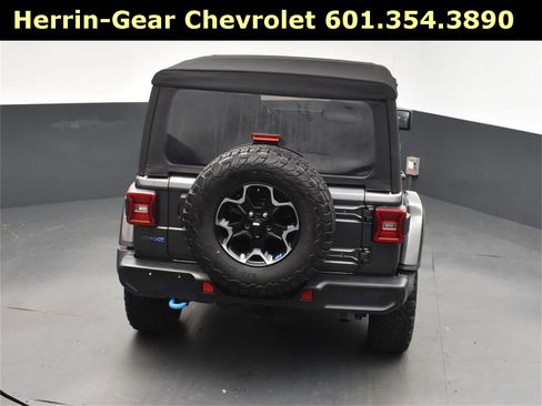 Used 2022 Jeep Wrangler Unlimited Rubicon 4xe image 30