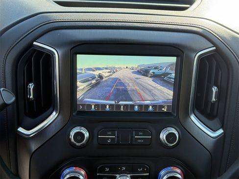 Used 2019 GMC Sierra 1500 AT4 w/ AT4 Premium Package image 23