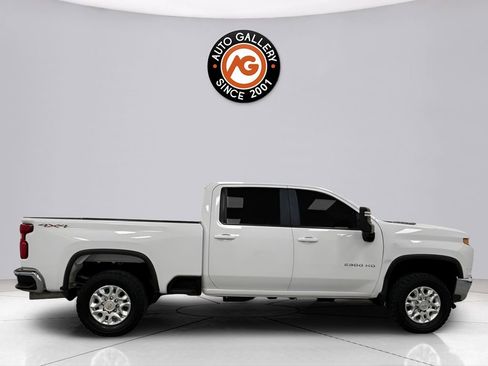Used 2021 Chevrolet Silverado 2500 LT w/ Fleet Comfort Package AWD/4WD image 8