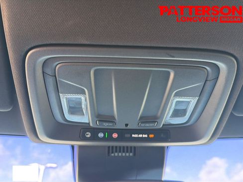Used 2023 Chevrolet Silverado 1500 LTZ AWD/4WD image 16