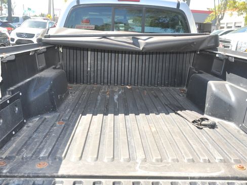 Used 2008 Toyota Tacoma PreRunner image 19