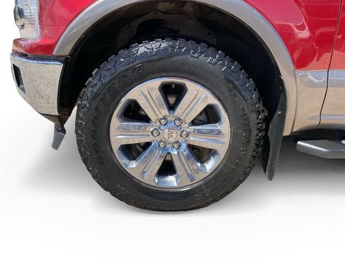 Used 2018 Ford F150 King Ranch w/ Equipment Group 601A Luxury AWD/4WD image 9