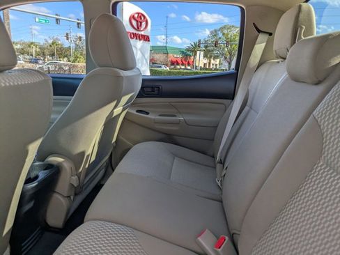 Used 2015 Toyota Tacoma PreRunner w/ SR5 Package image 16