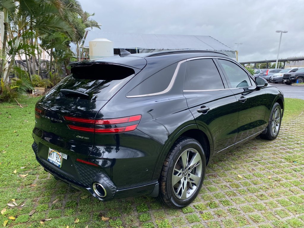 Used 2023 Genesis GV70 3.5T Sport w/ Sport Advanced Package AWD/4WD image 7