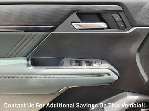 New 2026 GMC Acadia AT4 w/ Luxury Package AWD/4WD image 17