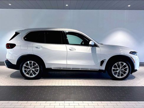 Used 2026 BMW X5 xDrive40i AWD/4WD image 11