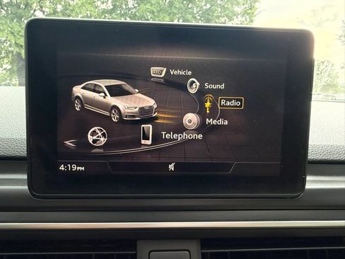 Used 2019 Audi A4 2.0T Premium w/ Convenience Package FWD image 30