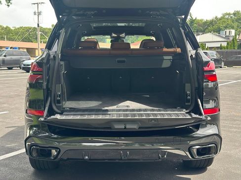Used 2024 BMW X5 xDrive40i w/ M Sport Package AWD/4WD image 24
