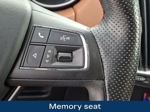 Used 2020 Maserati Levante image 8