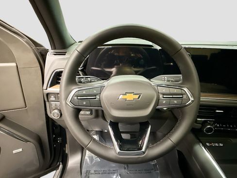 New 2026 Chevrolet Suburban High Country image 14