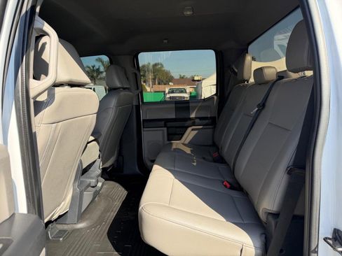 Used 2022 Ford F250 XL w/ Power Equipment Group image 38
