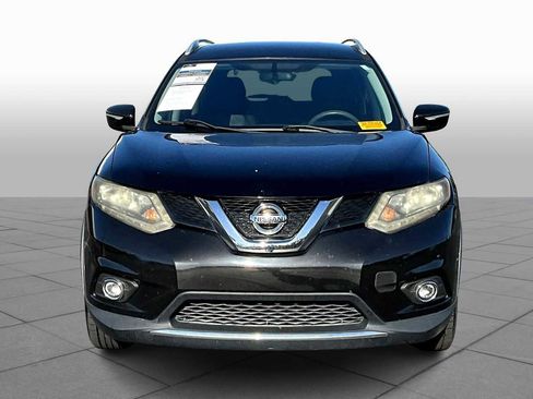 Used 2015 Nissan Rogue SV image 3