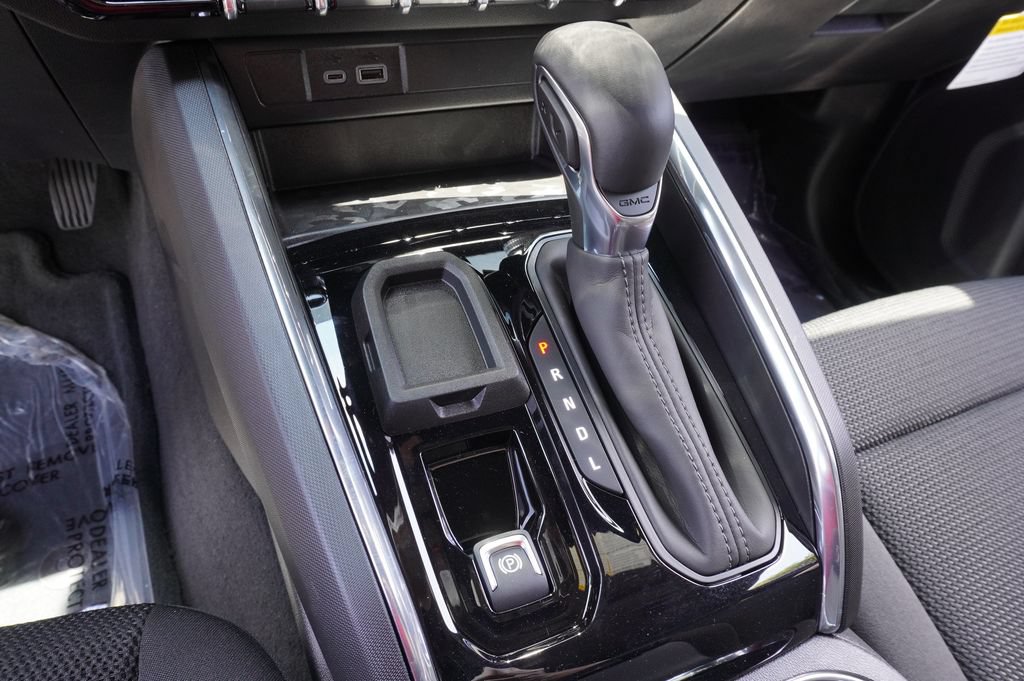 New 2026 GMC Canyon Elevation w/ Convenience Package RWD image 20