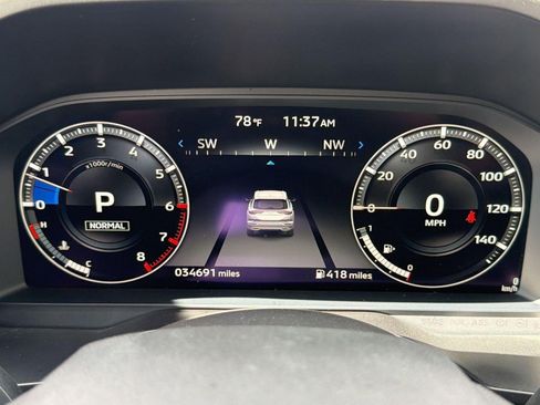 Used 2023 Mitsubishi Outlander SEL image 20