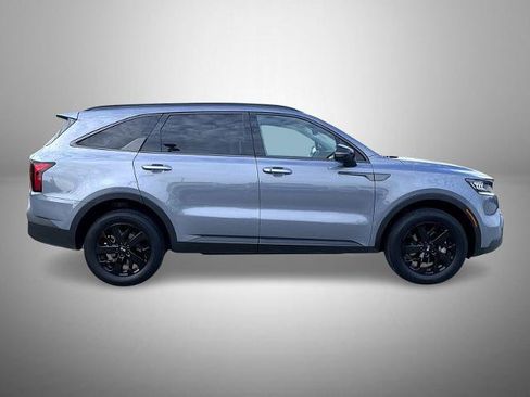 Used 2021 Kia Sorento S w/ Panoramic Sunroof Package AWD/4WD image 4
