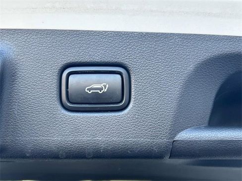 Certified 2023 Hyundai Palisade Limited w/ Cargo Package image 13