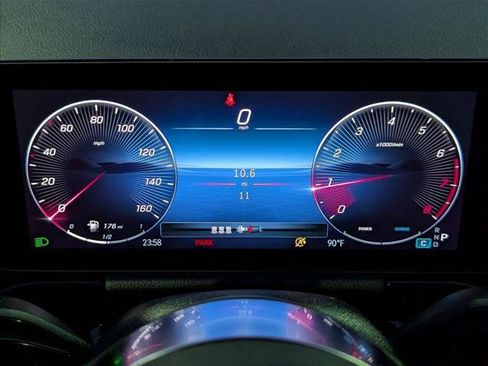 New 2026 Mercedes-Benz GLA 250 image 11