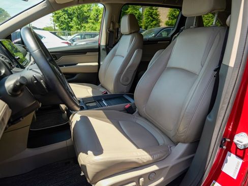 Used 2023 Honda Odyssey EX-L image 23
