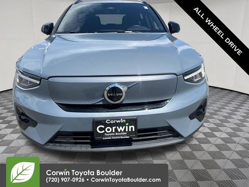 Used 2023 Volvo XC40 Recharge Plus AWD/4WD image 2