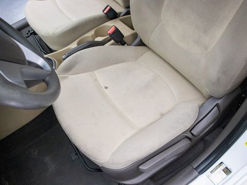 Used 2014 Hyundai Accent GLS image 26