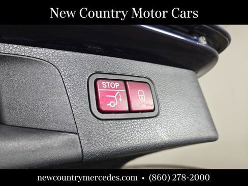 Certified 2017 Mercedes-Benz E 400 4MATIC Wagon image 9