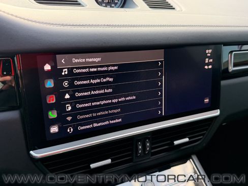 Used 2022 Porsche Cayenne GTS AWD/4WD image 26