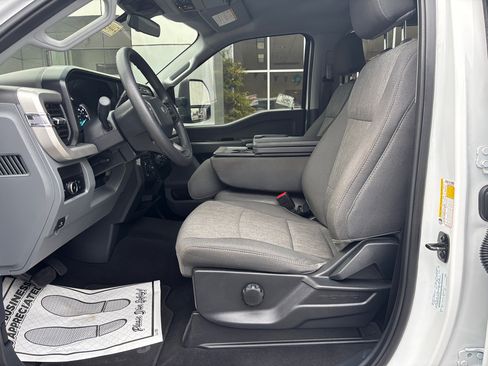 Used 2024 Ford F250 XL w/ STX Appearance Package image 12