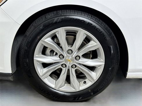 Certified 2024 Chevrolet Malibu LT image 28