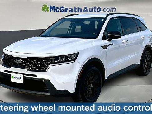 Used 2021 Kia Sorento S image 3