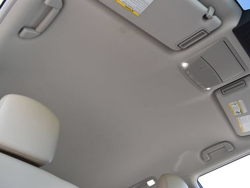 Used 2024 Nissan Armada SV w/ Cargo Package AWD/4WD image 34