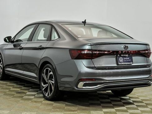 Certified 2025 Volkswagen Jetta SEL image 5