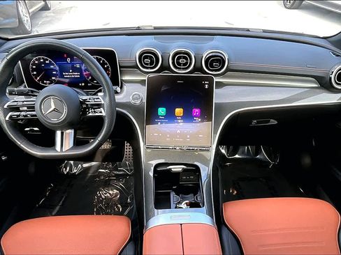 Used 2025 Mercedes-Benz C 300 4MATIC Sedan image 15