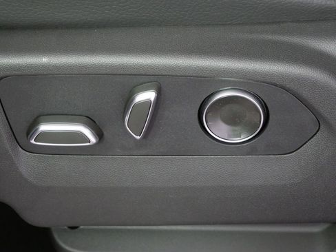 New 2026 GMC Sierra 3500 Denali w/ Denali Reserve Package image 12