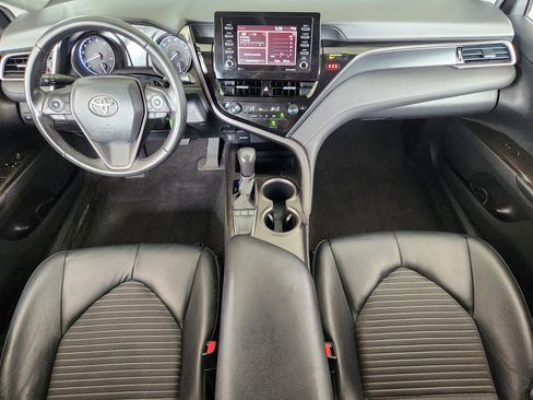 Used 2023 Toyota Camry SE FWD image 27