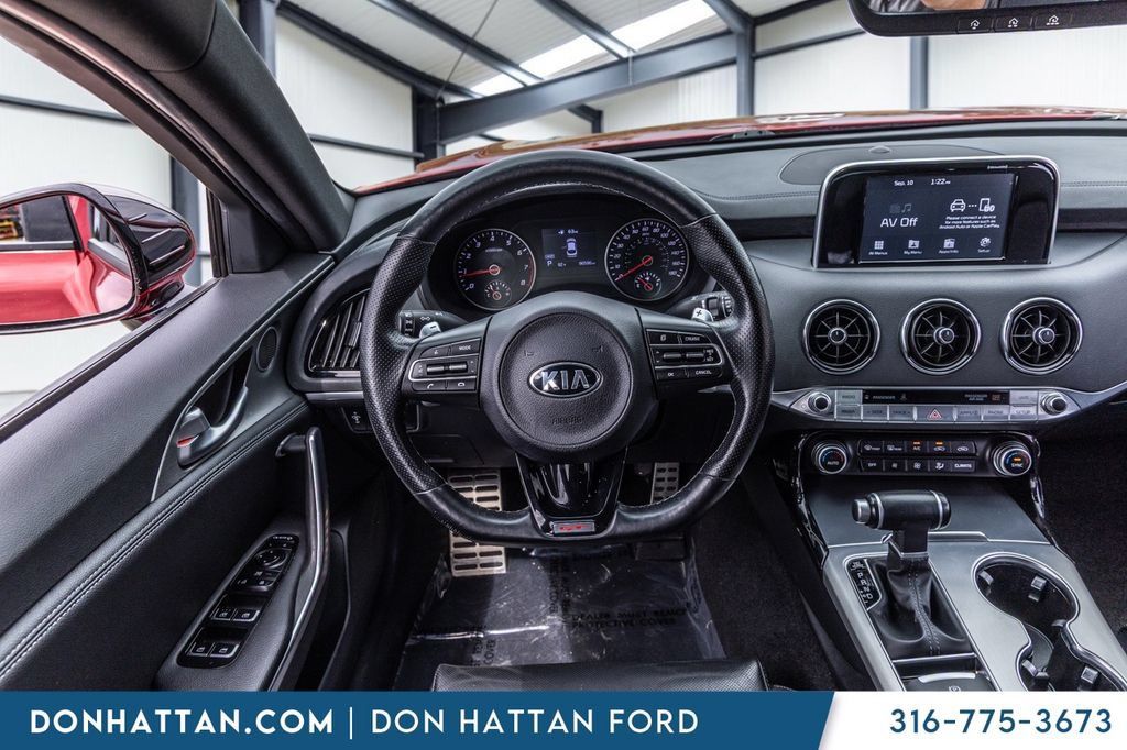 Used 2020 Kia Stinger GT AWD/4WD image 6