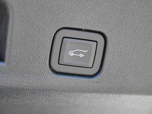 New 2026 GMC Acadia AT4 w/ Luxury Package AWD/4WD image 32