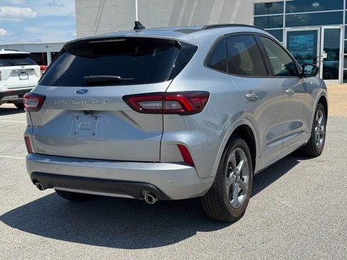 Used 2024 Ford Escape ST-Line w/ Tech Pack #1 FWD image 3