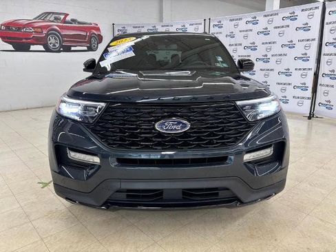 Certified 2023 Ford Explorer ST-Line w/ Class IV Trailer Tow Package AWD/4WD image 2